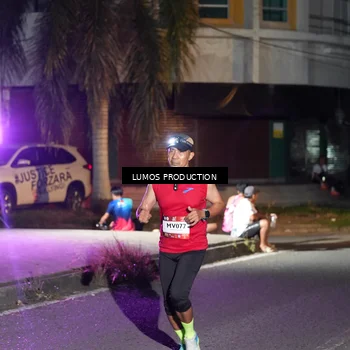 Runner Photo 7977072
