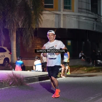 Runner Photo 7977090