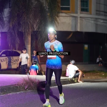Runner Photo 7977111