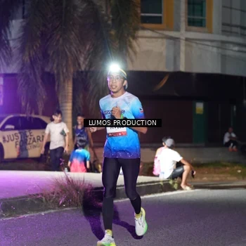 Runner Photo 7977116