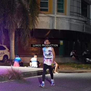 Runner Photo 7977136