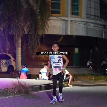 Runner Photo 7977142