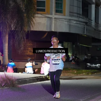 Runner Photo 7977161