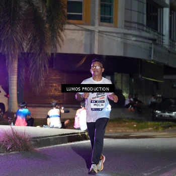 Runner Photo 7977163