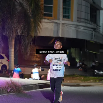 Runner Photo 7977169