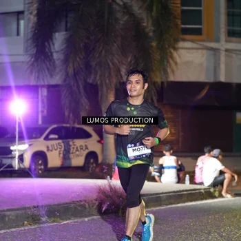 Runner Photo 7977198