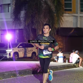 Runner Photo 7977202