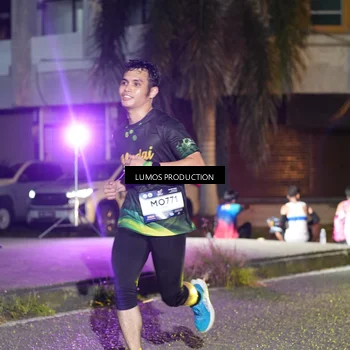 Runner Photo 7977209