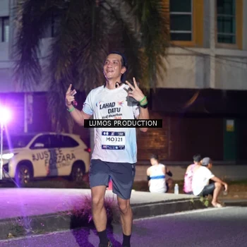 Runner Photo 7977221