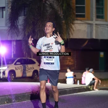 Runner Photo 7977222