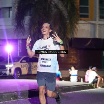 Runner Photo 7977223