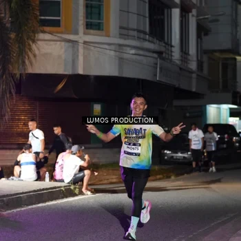 Runner Photo 7977248