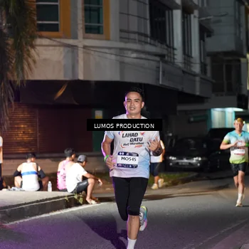 Runner Photo 7977279