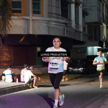 Runner Photo 7977280