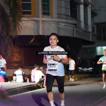 Runner Photo 7977286