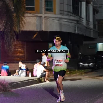 Runner Photo 7977297