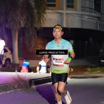 Runner Photo 7977318
