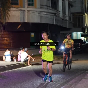 Runner Photo 7977331