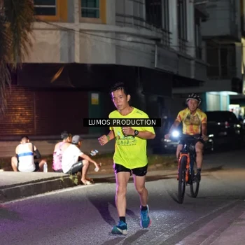 Runner Photo 7977335