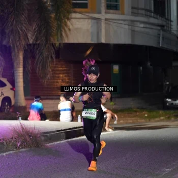 Runner Photo 7977361