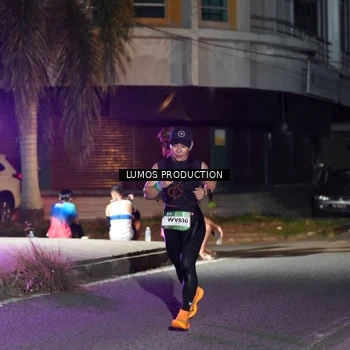 Runner Photo 7977364