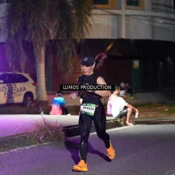 Runner Photo 7977371