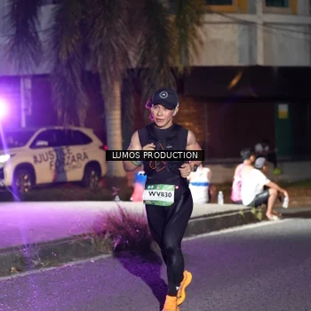 Runner Photo 7977383