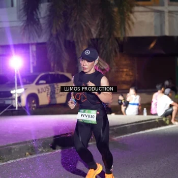 Runner Photo 7977385