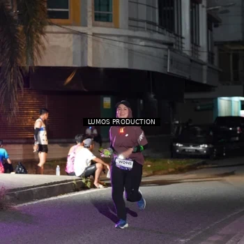 Runner Photo 7977398
