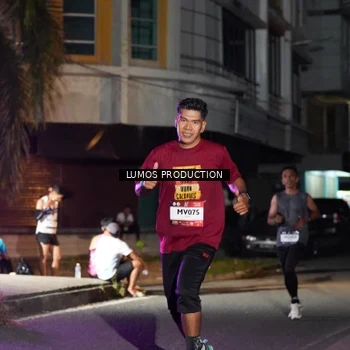 Runner Photo 7977438