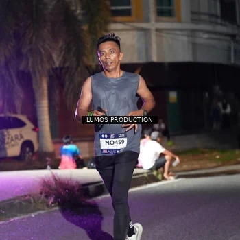 Runner Photo 7977464