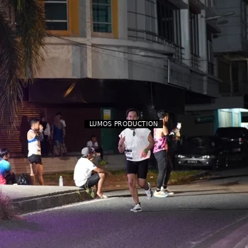 Runner Photo 7977482