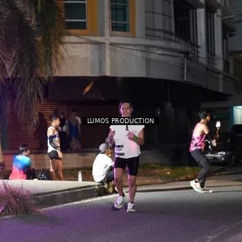 Runner Photo 7977486