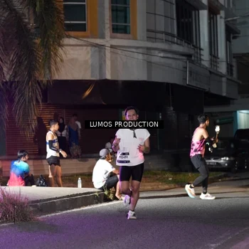 Runner Photo 7977488
