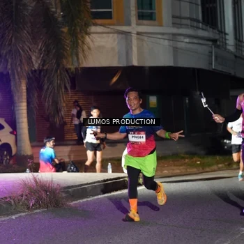 Runner Photo 7977518