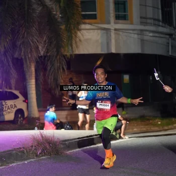 Runner Photo 7977525