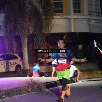 Runner Photo 7977528