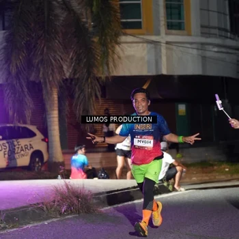 Runner Photo 7977533