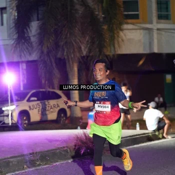Runner Photo 7977534