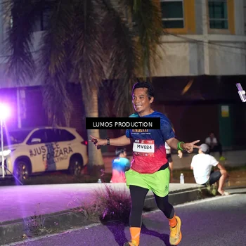 Runner Photo 7977538