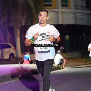 Runner Photo 7977577
