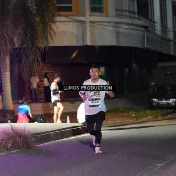 Runner Photo 7977585