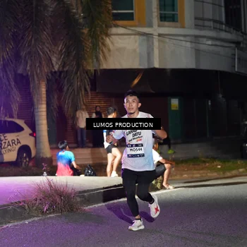 Runner Photo 7977591