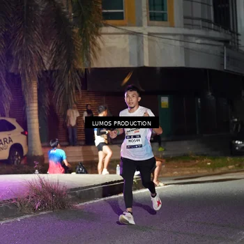 Runner Photo 7977594
