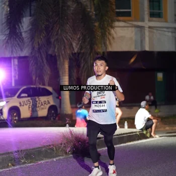 Runner Photo 7977606
