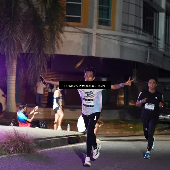 Runner Photo 7977616