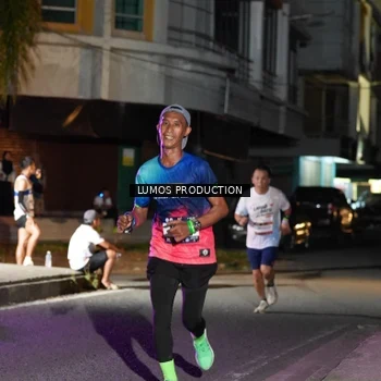 Runner Photo 7977655