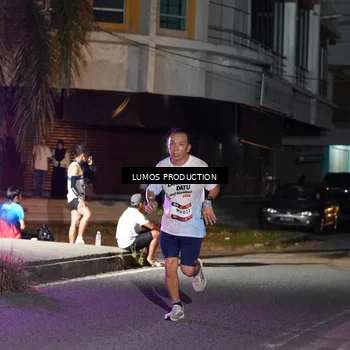 Runner Photo 7977680