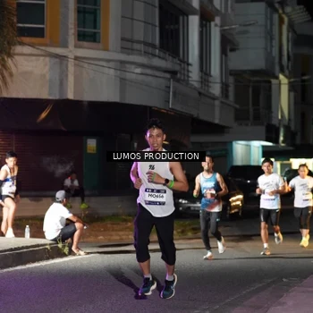 Runner Photo 7977697