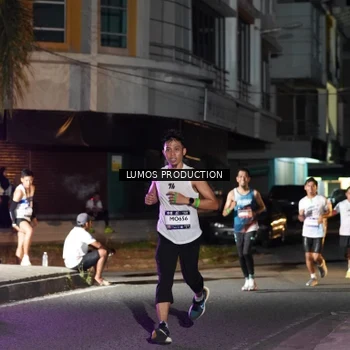 Runner Photo 7977701